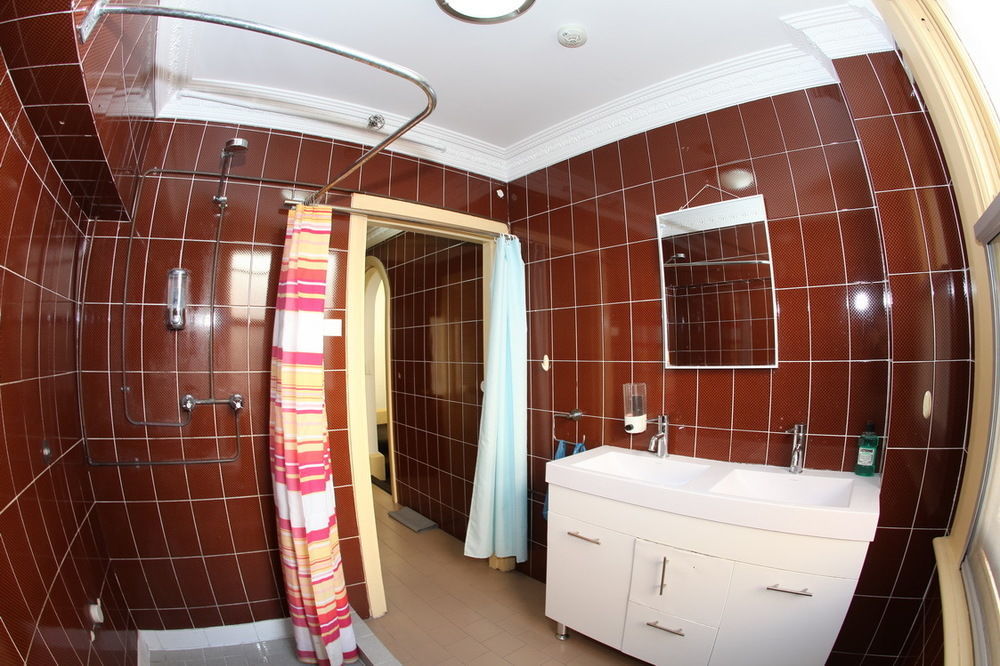 Venus By The Harbour Budget Hotel Sidney Exterior foto